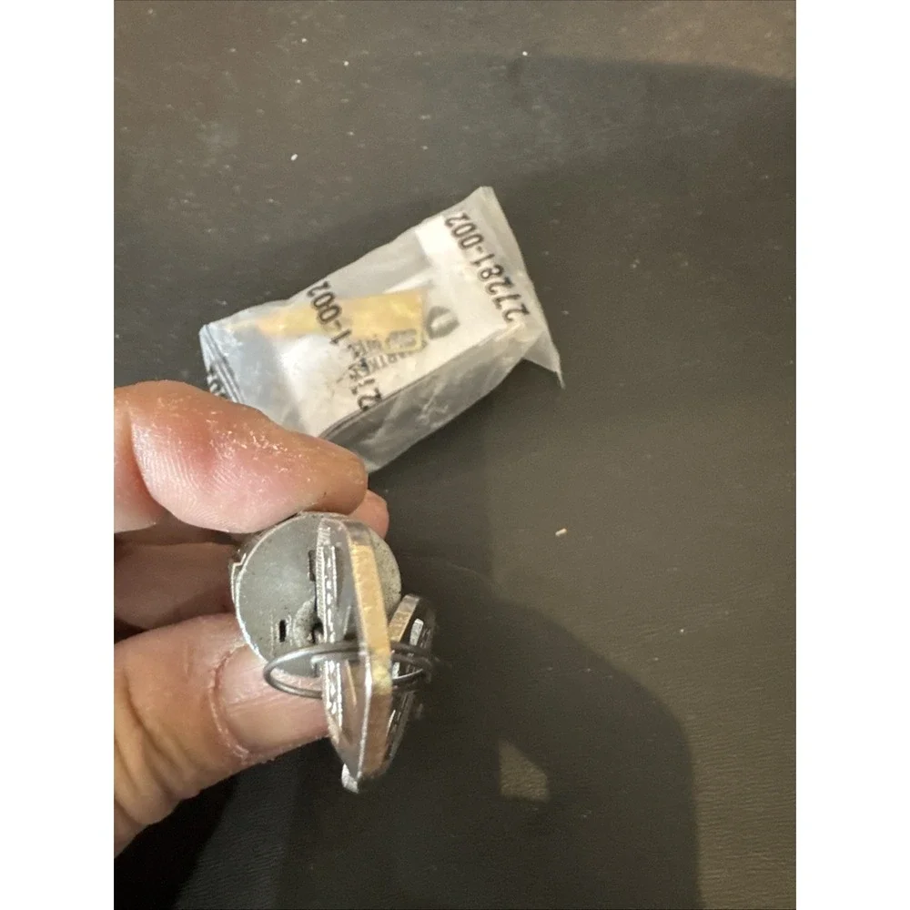 Kwikset SmartKey Deadbolt Cylinder Replacement Part With‎ Reset Tool